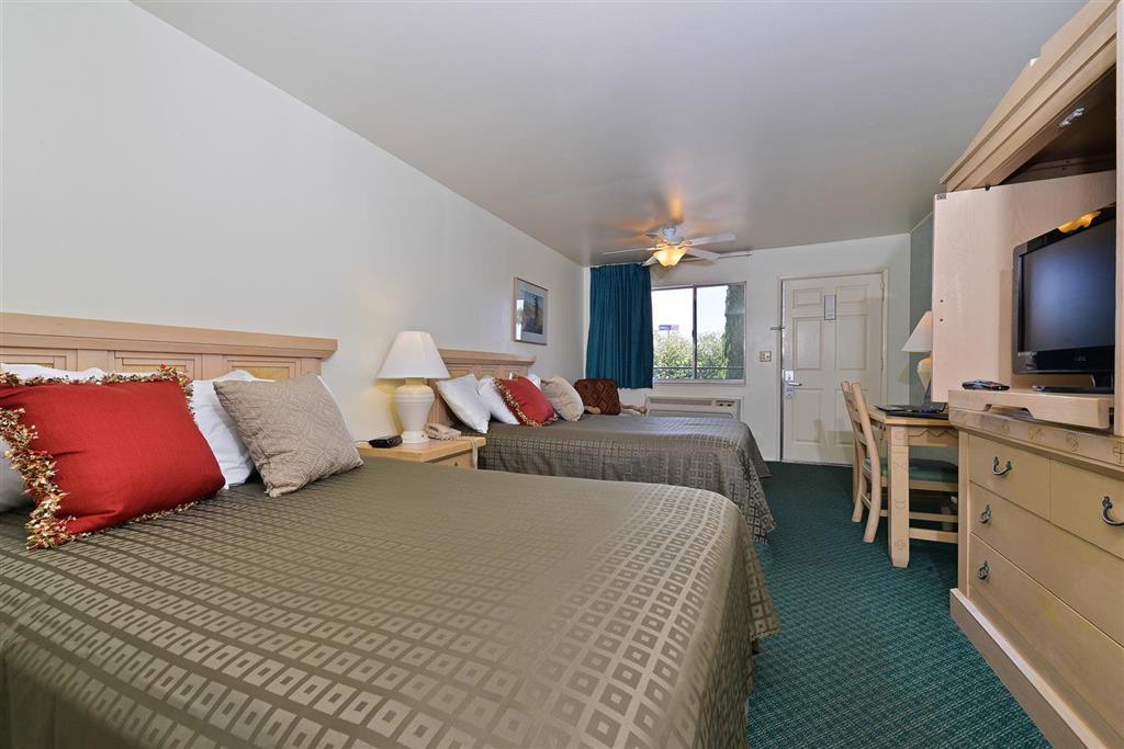 The Kennedy Tucson, Surestay Collection By Best Western Room photo